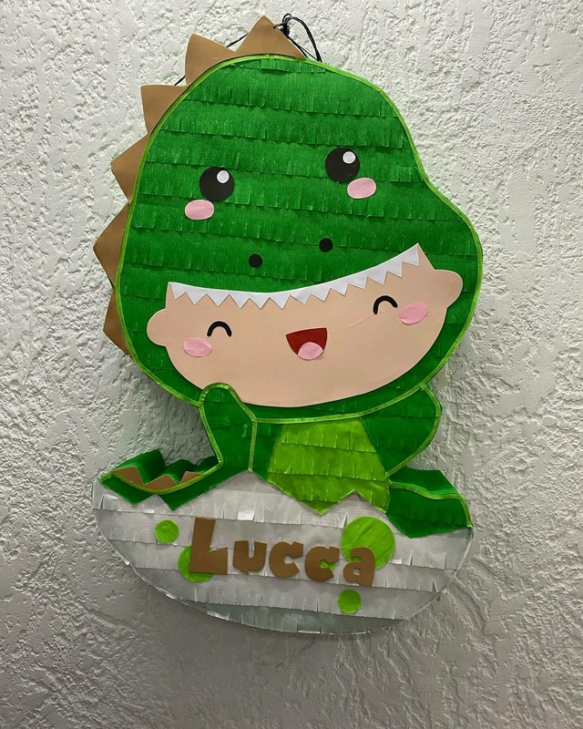piñata personalizada de bebe con dinosaurio
