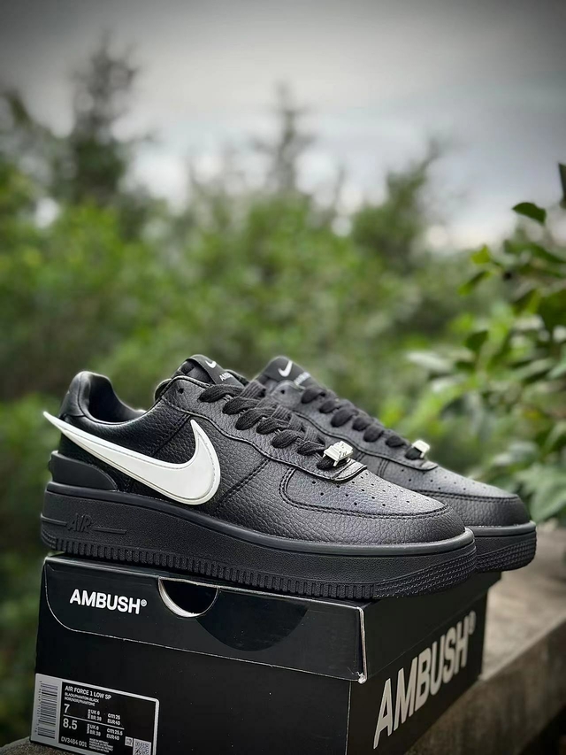 Nike air force 1 black and hot sale white tick