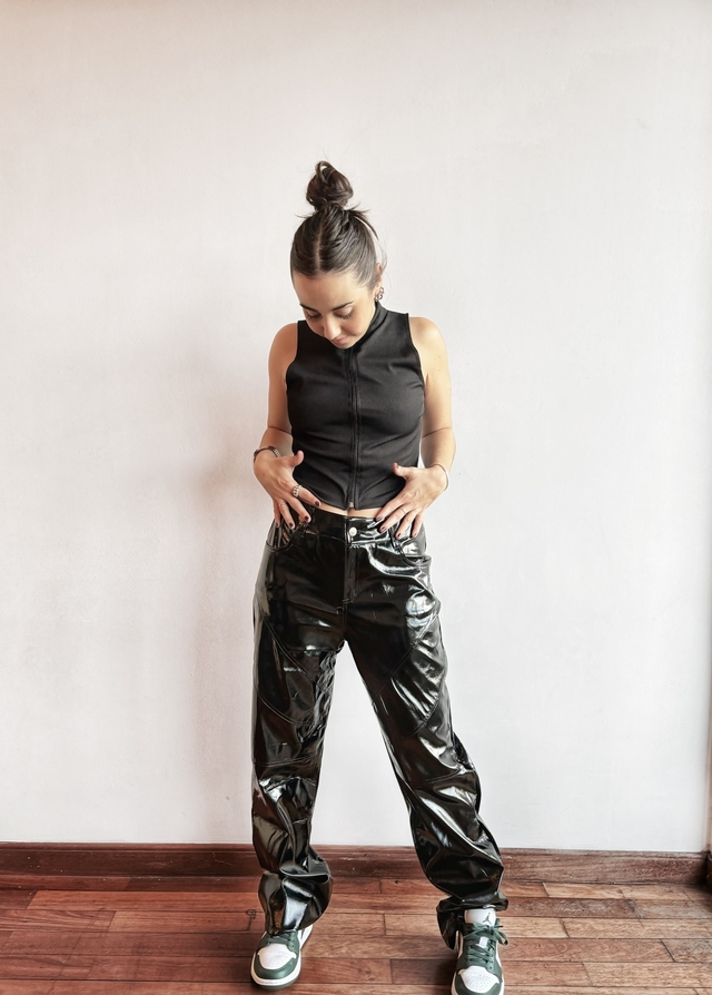Pantalon charol negro