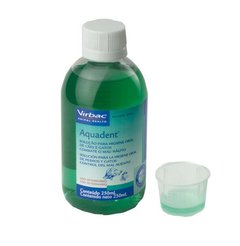 Aquadent para la higiene dental y el control del mal aliento o halitosis de perros y gatos 