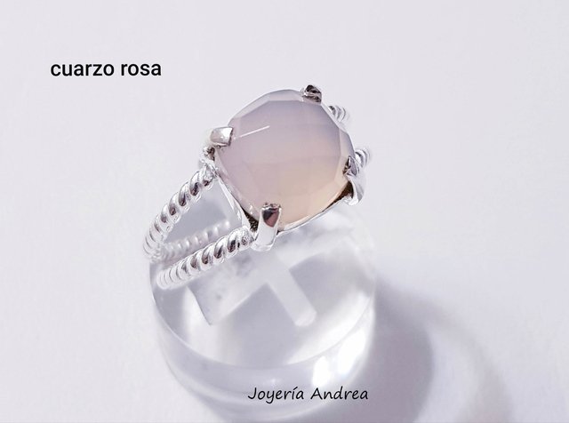 Anillo de Plata Cristal de Cuarzo Rosa Joyeria Andrea