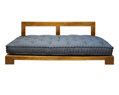 Imagen de Base de colchón con respaldo Sendai madera sustentable