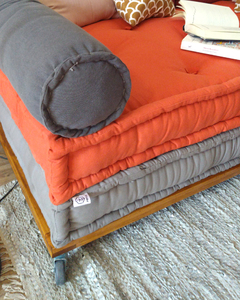 Base de colchón con respaldo Sendai whells madera sustentable - tienda online