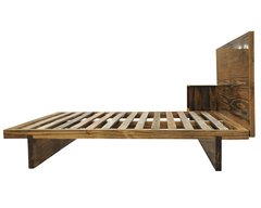 Cama Japonesa con respaldo madera sustentable pallet reciclado - FENIX manufactura de muebles