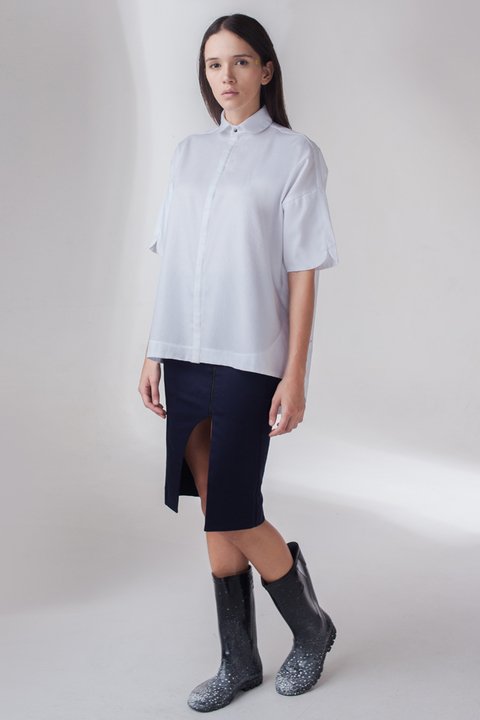 CAMISA BLANCA EN TEJIDO PLANO // Ref: OCULAR