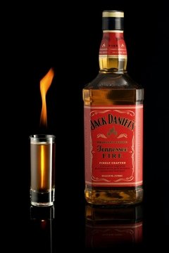 Whisky Jack Daniels Fire Botellón de Litro Importado de Usa.