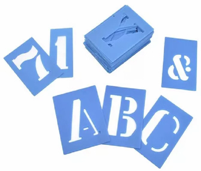 Molde vazado de letras e numeros stencil abcd