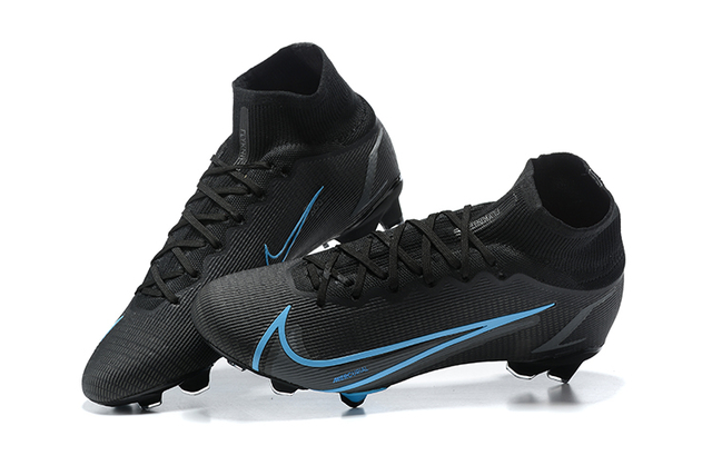 Nike best sale soccer black