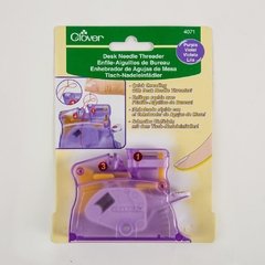 Enhebrador de agujas de mesa Clover