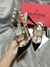 Sandal Valentino na internet