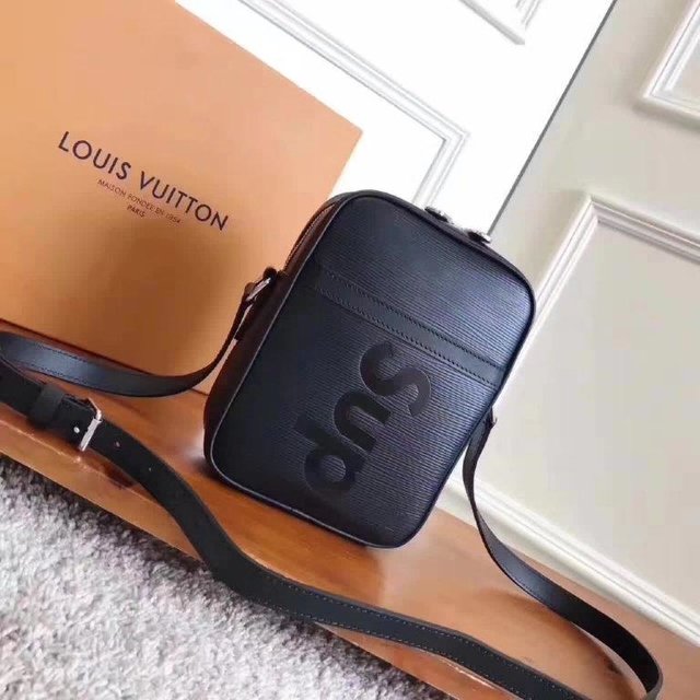Bolsa Supreme Danube PM Black PREMIUM