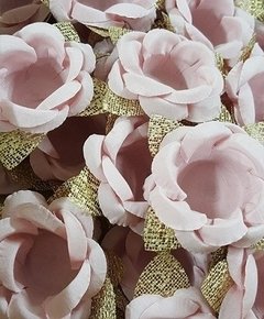 flower-wrappers-for-wedding-sweets-maira