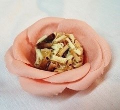 Fabric Flower Wrappers for Sweets Mini Rounded Camellia (30 pieces) - Celebrity Forminhas de Doces Para Casamento