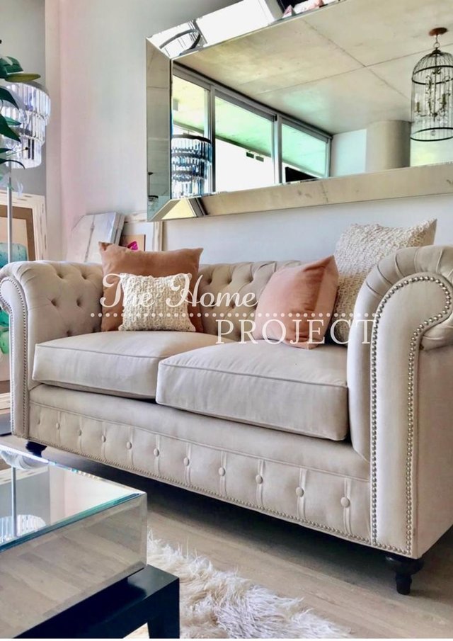 SOFA CHESTERFIELD - 30% OFF EF.