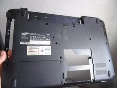 Imagem do Carcaça (inferior) Base Chassi Notebook Samsung R540 S Tampa