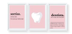 trio de quadros consultorio odontologico fundo rosa moldura branca