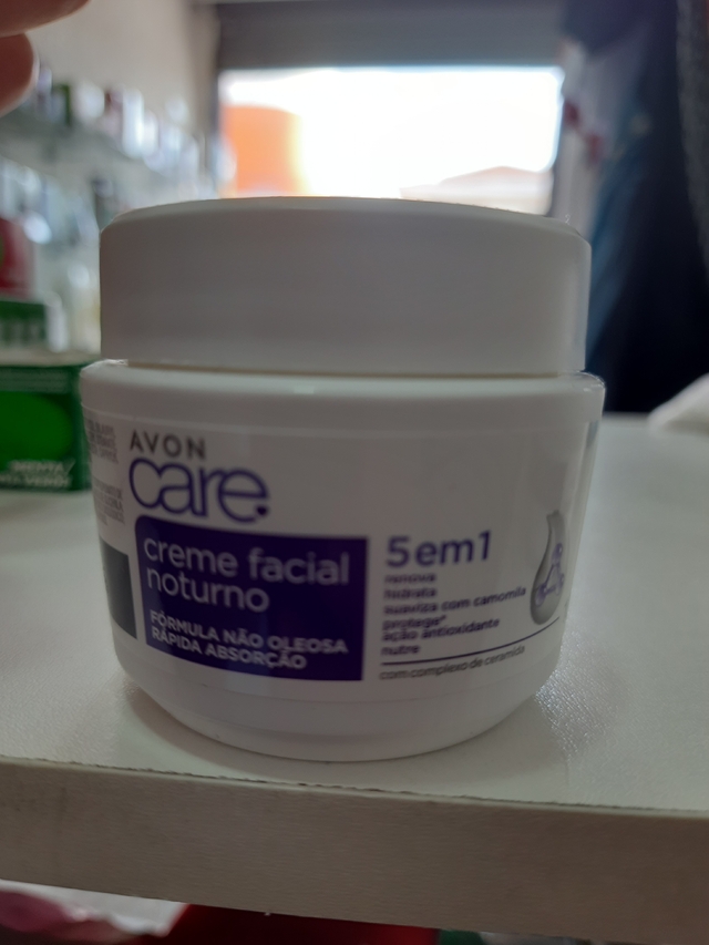 AVON CARE Creme Facial Avon Care Antissinais Noite - 100g