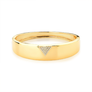 Bracelete dourado com zircönias cravejadas em triangulo folheado em ouro 18k