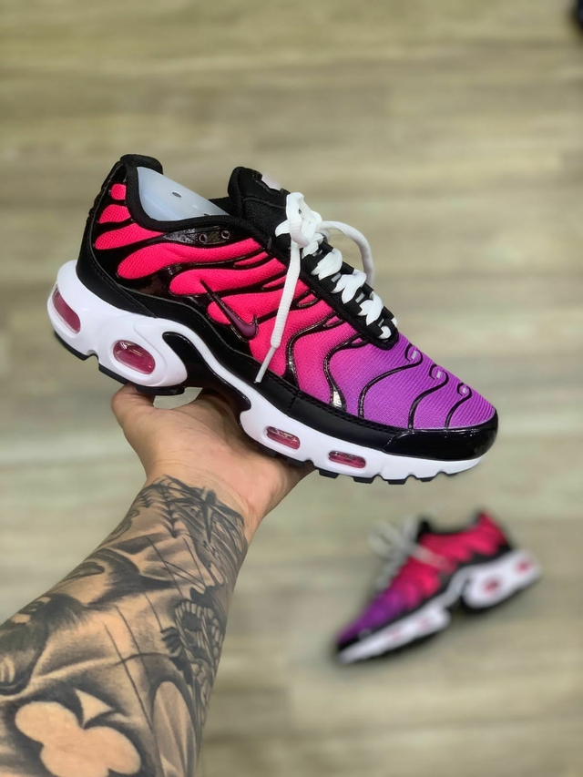 Nike Air Max Plus TN Rosa e Preto Comprar em Fwstoree