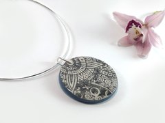 Gargantilla de plata con Medallón Gris Oscuro - comprar online