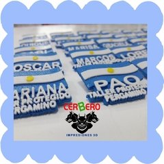 Escarapelas personalizadas por 100 unidades - comprar online