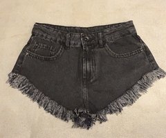 SHORT JEANS DESTROYED PRETO