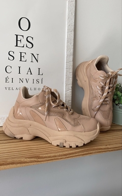 SNEAKER NUDE