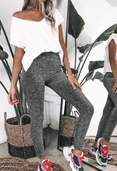 CALÇA LEGGING LUREX PRATA