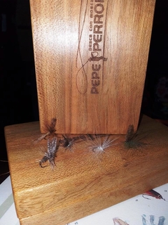 Caja de madera para moscas con 12 moscas , gran promo