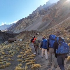 Trekking en Aconcagua - Puente del Inca - Confluencia - Plaza Francia - Centinela de Piedra - comprar online