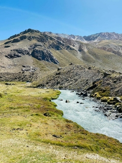 Avión de los Uruguayos - Trekking y Exploración - El Sosneado, Mendoza - Summit Project