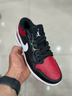 Nike Air Jordan na internet
