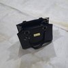 Bolsa pequena, bolsa de couro feminina - Produtos de couro direto de Gramado RS | Tapetes de couro | Pelegos