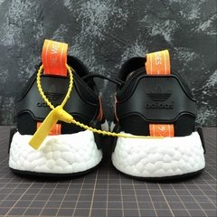 NMD R1 na internet