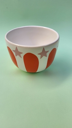 Bowl mediano naranja con estrella amarilla