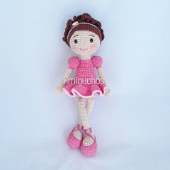 Boneca Bailarina Amigurumi - comprar online