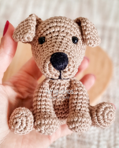 Cãozinho Caramelo Amigurumi - Amiguchos Arte em Crochê