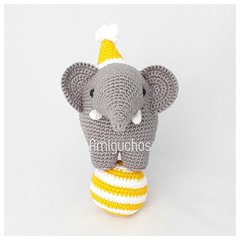 elefante equilibrista