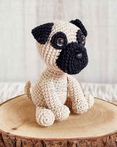 Mini PUG Amigurumi na internet