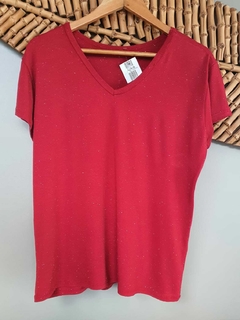 BS-0587- Blusa T-shirt malha capitonê vermelha