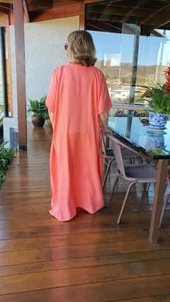 KA-0012 - Kaftan túnica longa, coral flores amarelas- 2371