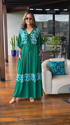 VE-0758 - Vestido indiano verde floresta bordados azul turqueza