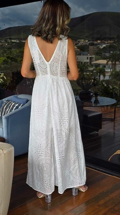 VE-0777 - Vestido longo laise branco renda circulos vazados no decote - Kelch