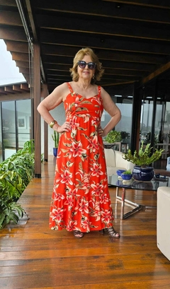 VE-0786 - Vestido em viscolinho flores no fundo vermelho tomate - comprar online