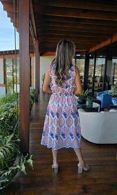 VE-0741- Vestido midi em laise bordada nas cores azul e laranja - Kelch