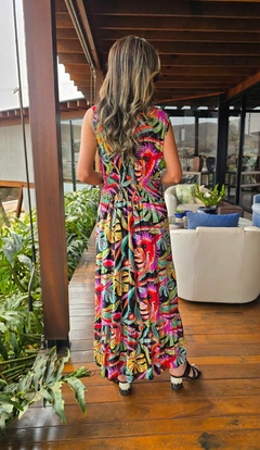 VE-0716- Vestido em viscose estampa tropical na internet