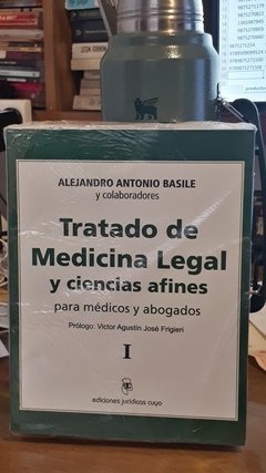 Tratado de Medicina Legal y ciencias afines para médicos y abogados. Rústica AUTOR: Alejandro Antonio Basile.
