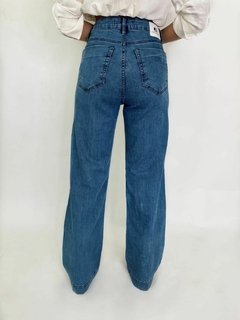 CALÇA WIDE LEG CONFORT COR. SKY - Stolfo Denim