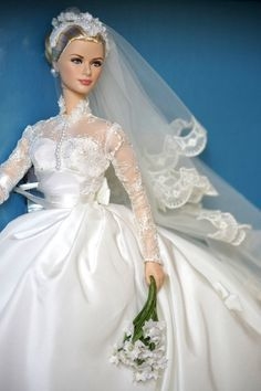 Grace Kelly The Bride Barbie doll - Michigan Dolls