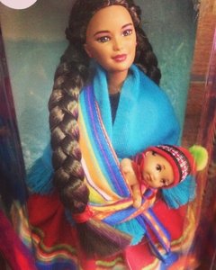 Barbie Peruvian Dolls of The World - comprar online
